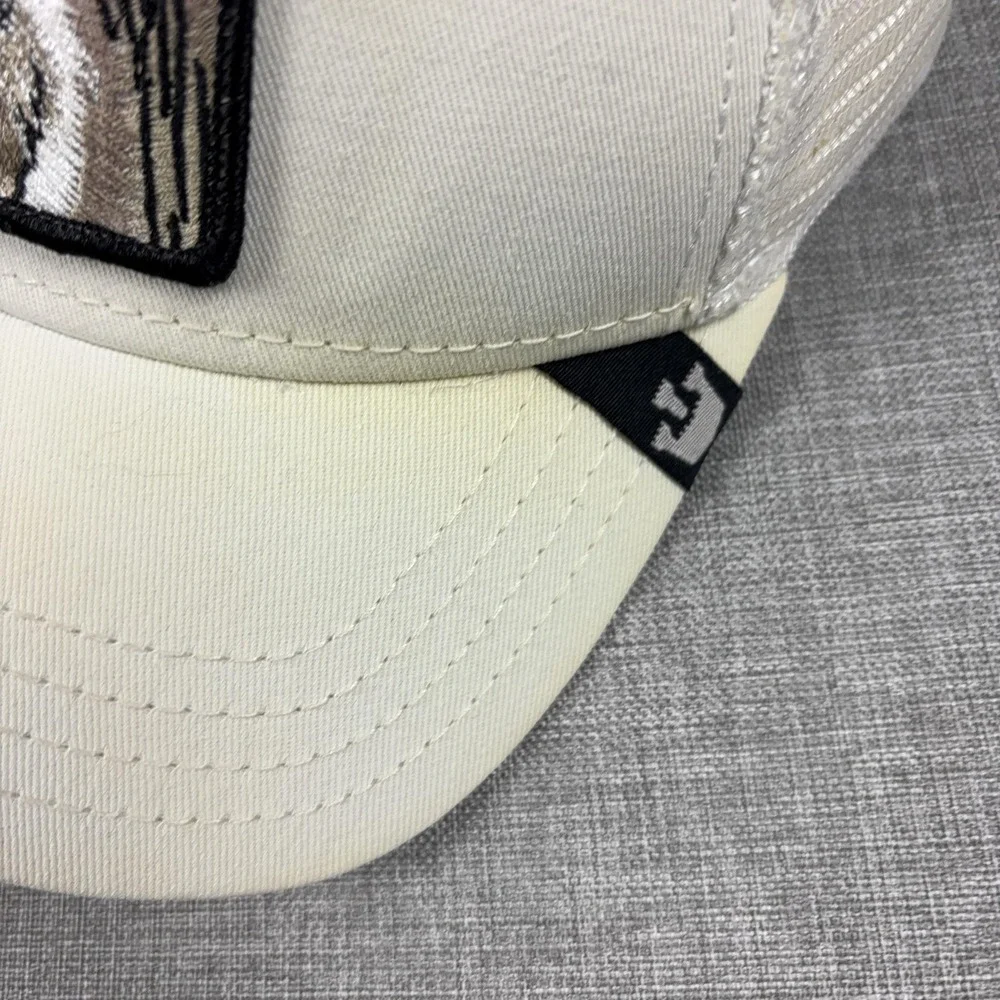 Goorin Bros Hat Cap Snap Back Mens White Tiger Patch Mesh Trucker Animal Farm